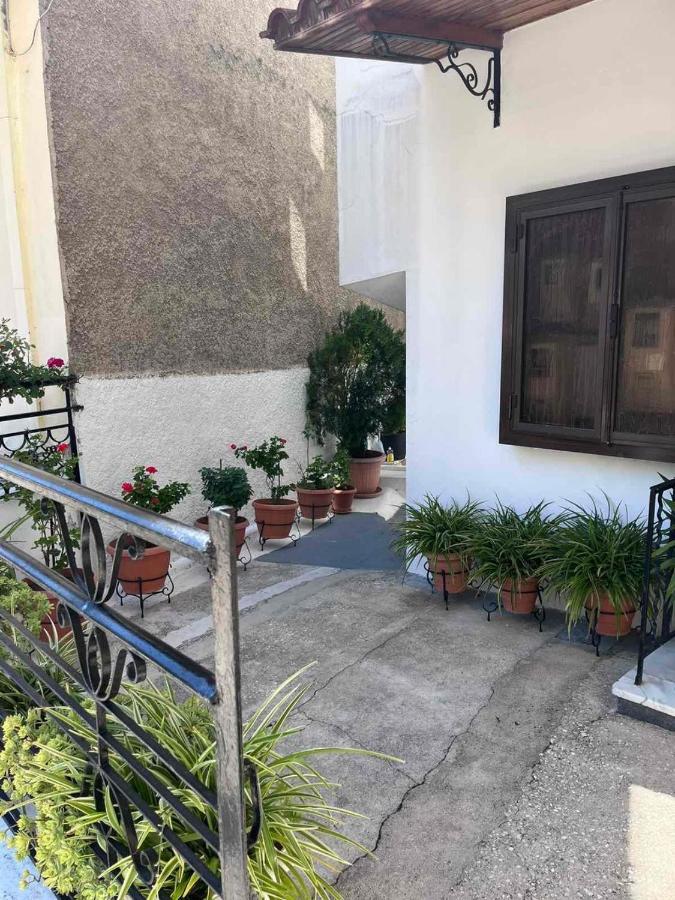 Angel Home Ioannina Bagian luar foto